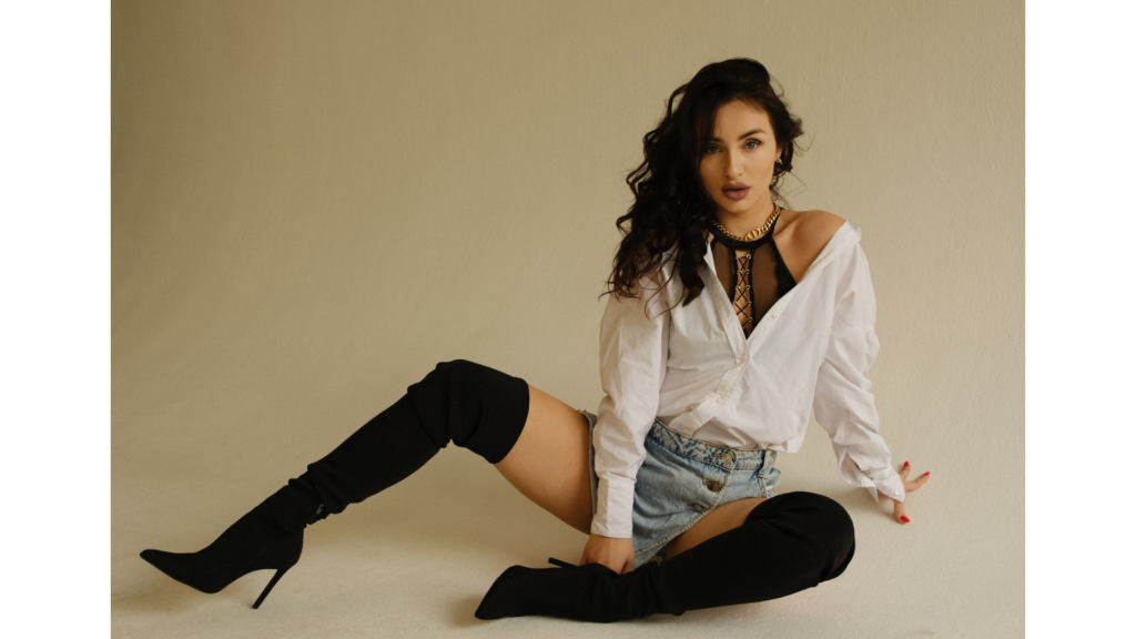 Empowering Women: Veronika Tvardovska Journey of Transformation 