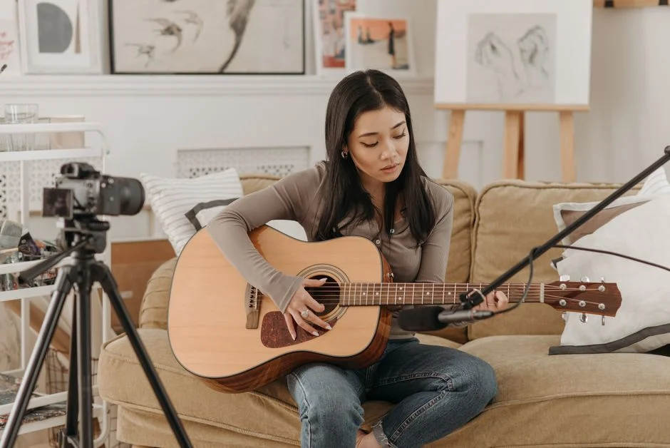Spotify Adds Genius Video Series For Fans