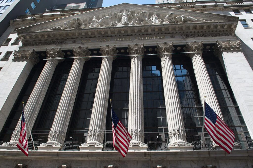 How SBA’s new SOP 50 10 8.1 rules reshape small business loans